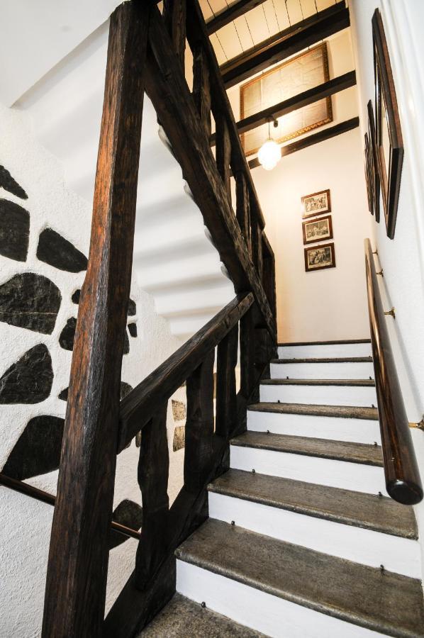 شقة Casa Vasconi تْشيرنوبيو المظهر الخارجي الصورة