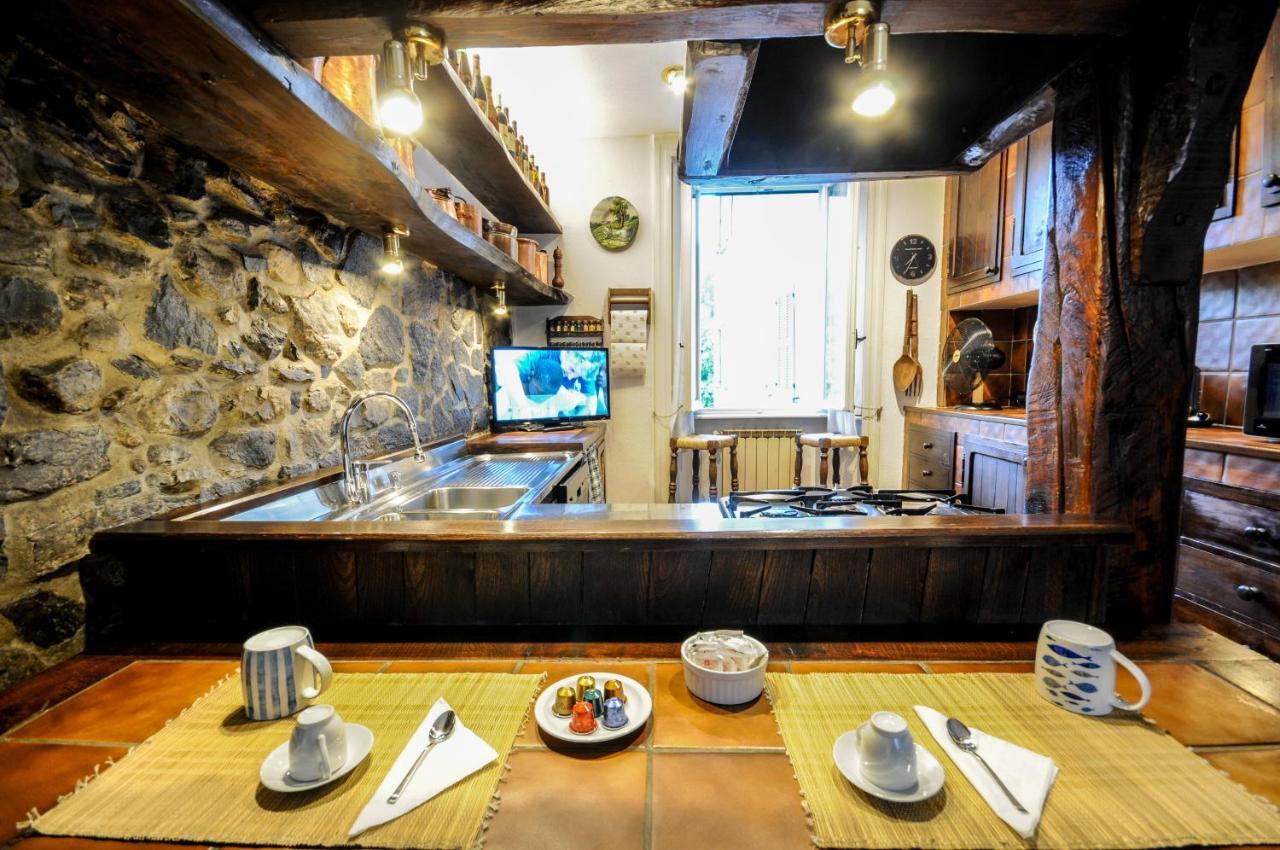 شقة Casa Vasconi تْشيرنوبيو المظهر الخارجي الصورة