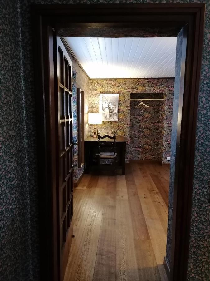 شقة Casa Vasconi تْشيرنوبيو المظهر الخارجي الصورة